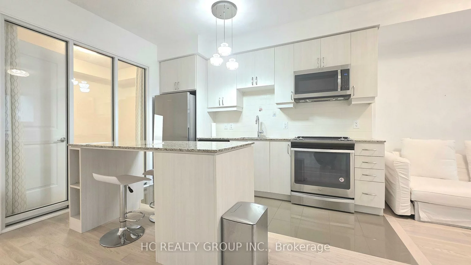 9191, Yonge, Langstaff, Richmond Hill