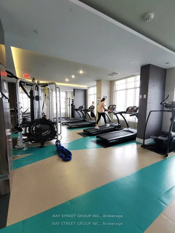 9191, yonge, Langstaff, Richmond Hill