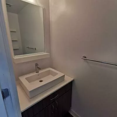 9191, yonge, Langstaff, Richmond Hill