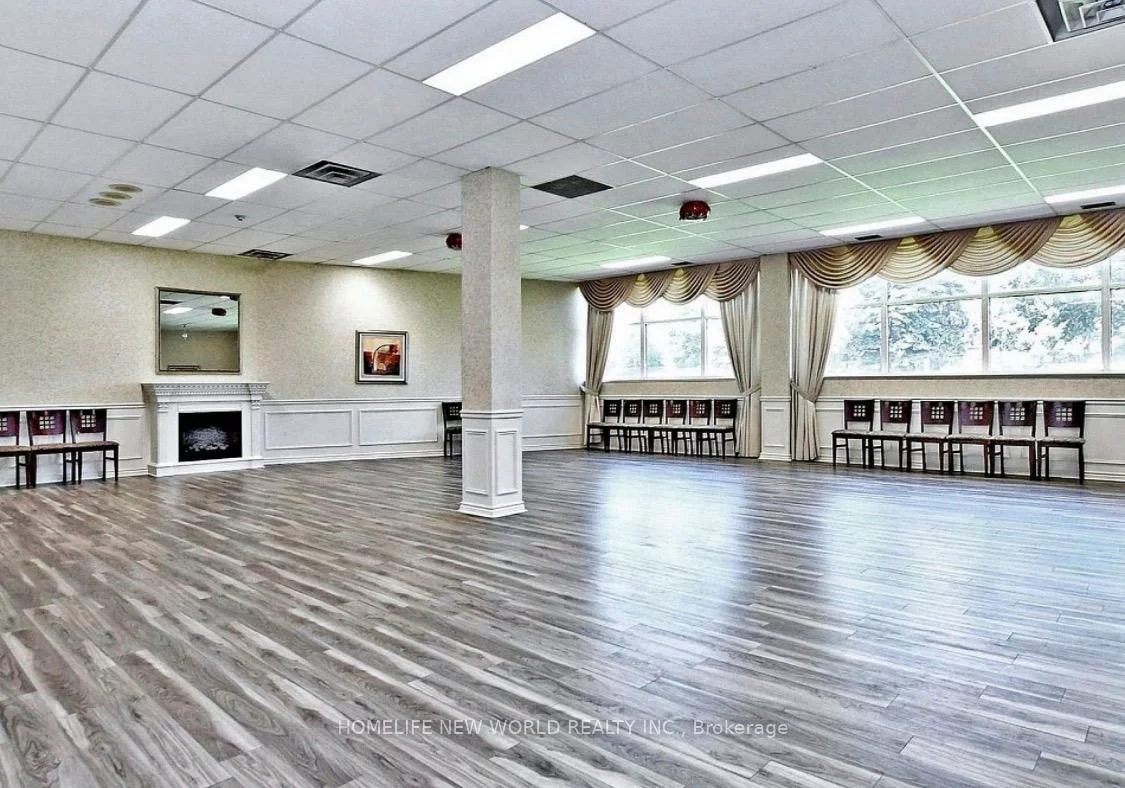 40, Harding, North Richvale, Richmond Hill