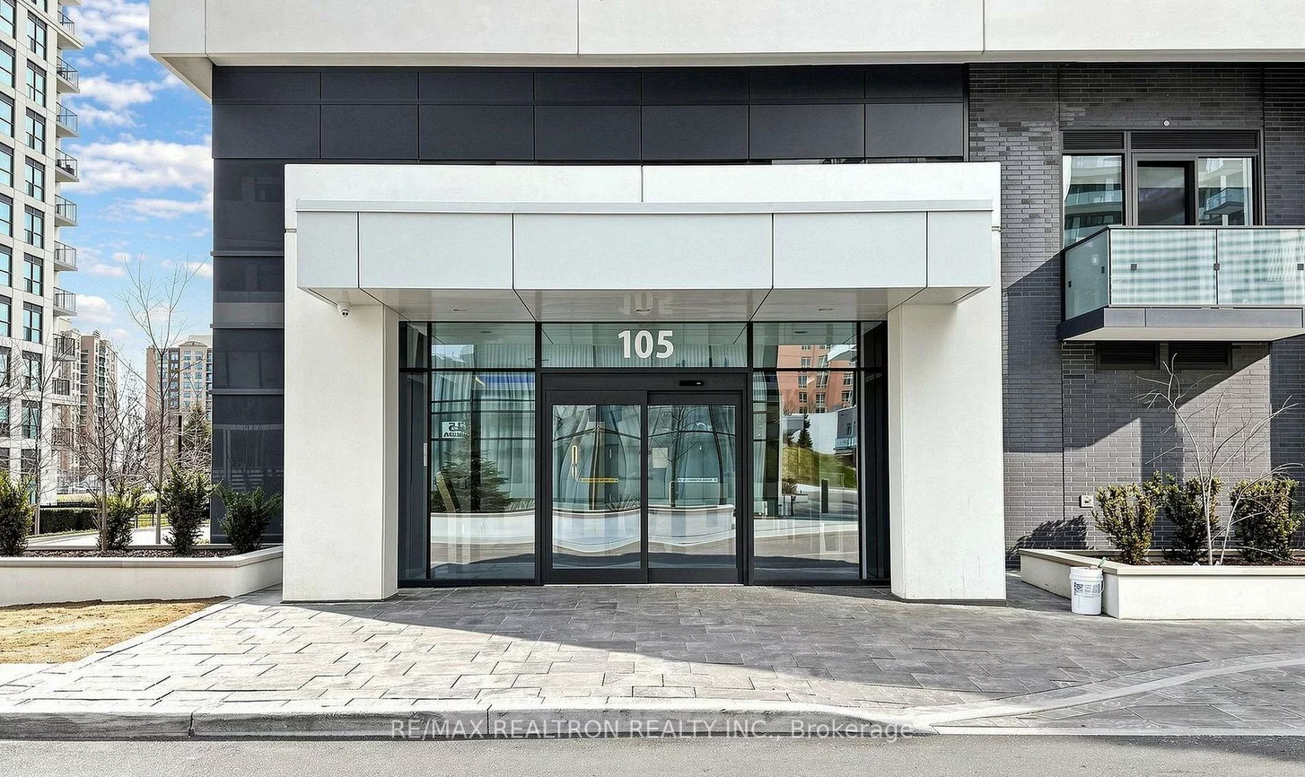 105, Oneida, Langstaff, Richmond Hill