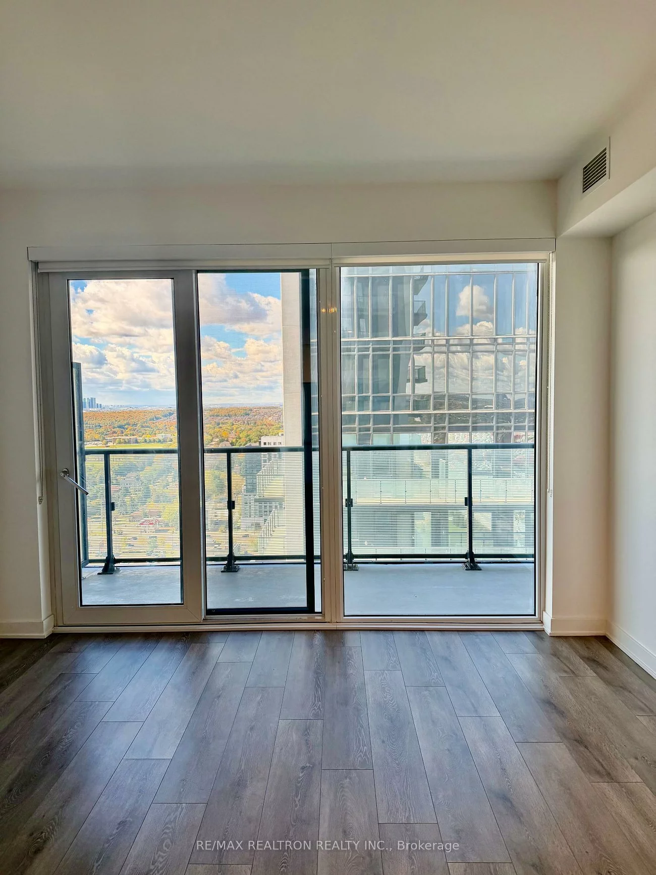 105, Oneida, Langstaff, Richmond Hill