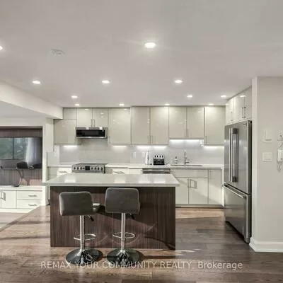 70, Baif, North Richvale, Richmond Hill