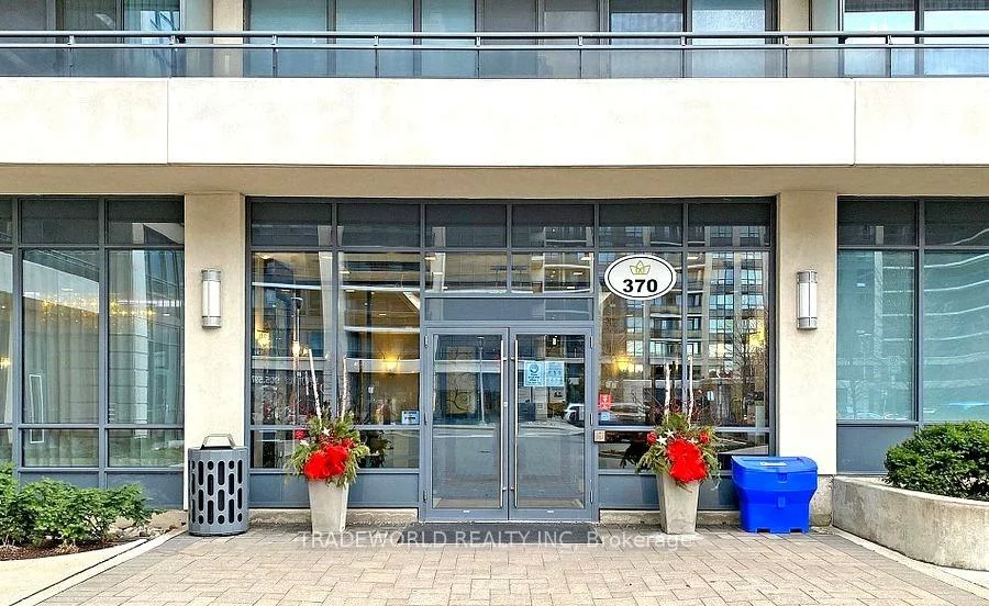 370, Highway 7, Doncrest, Richmond Hill