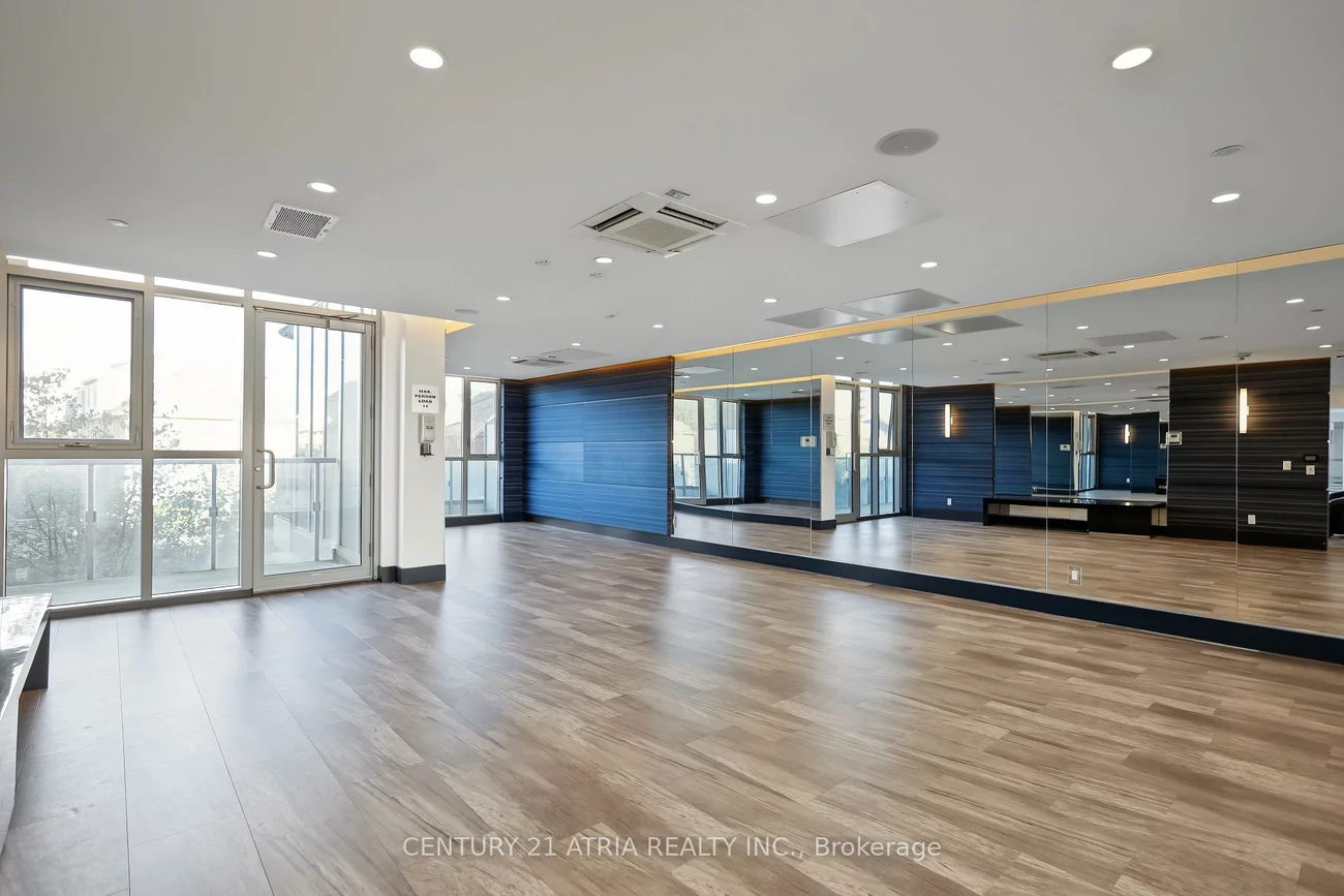 9471, Yonge, Observatory, Richmond Hill
