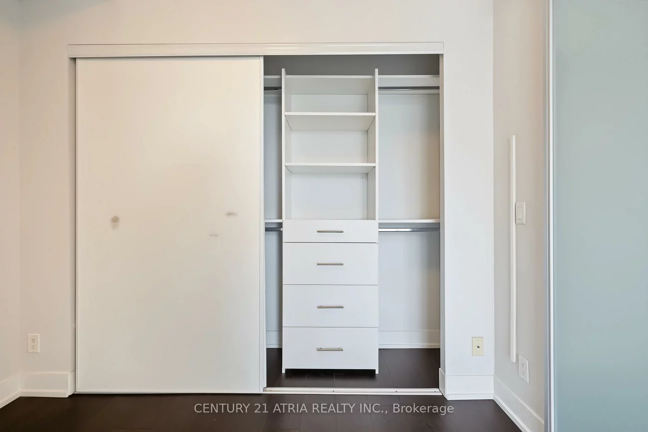 9471, Yonge, Observatory, Richmond Hill