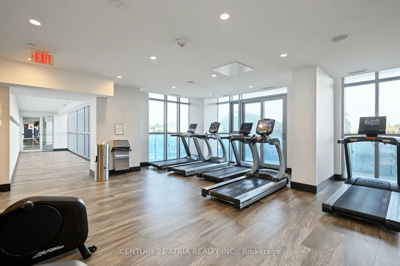 9471, Yonge, Observatory, Richmond Hill