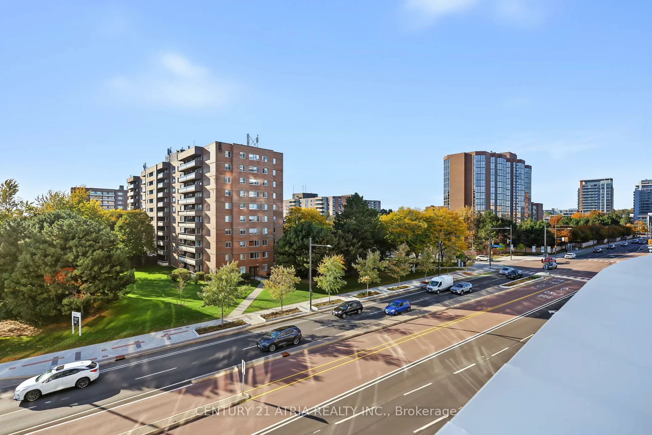 9471, Yonge, Observatory, Richmond Hill