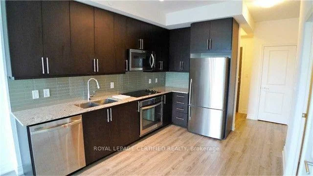 9608, Yonge, North Richvale, Richmond Hill