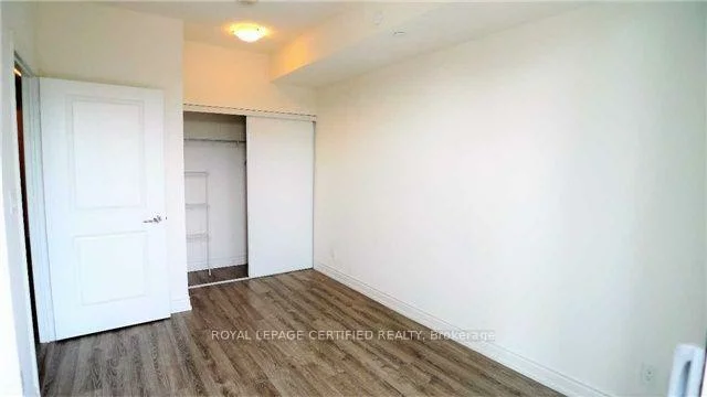 9608, Yonge, North Richvale, Richmond Hill