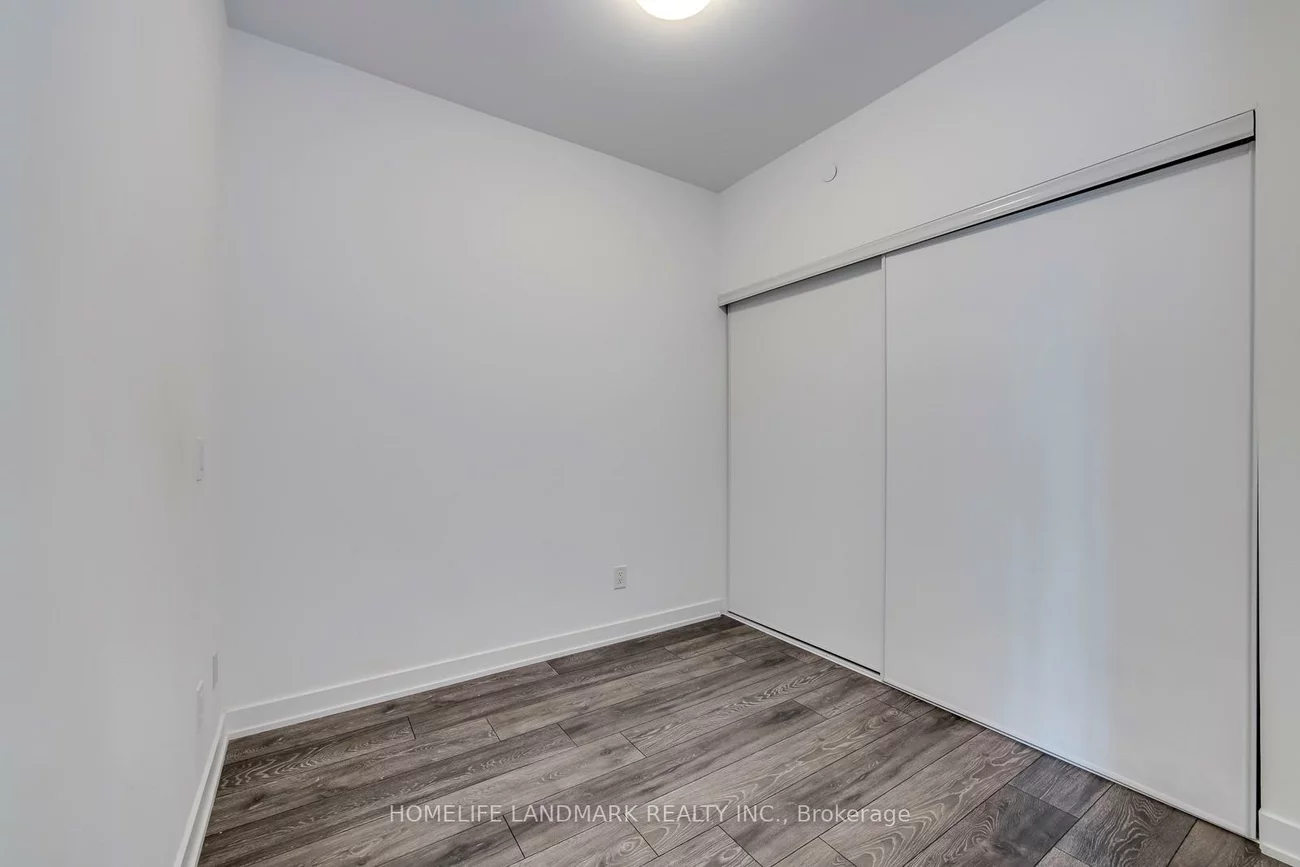 8888, Yonge, South Richvale, Richmond Hill
