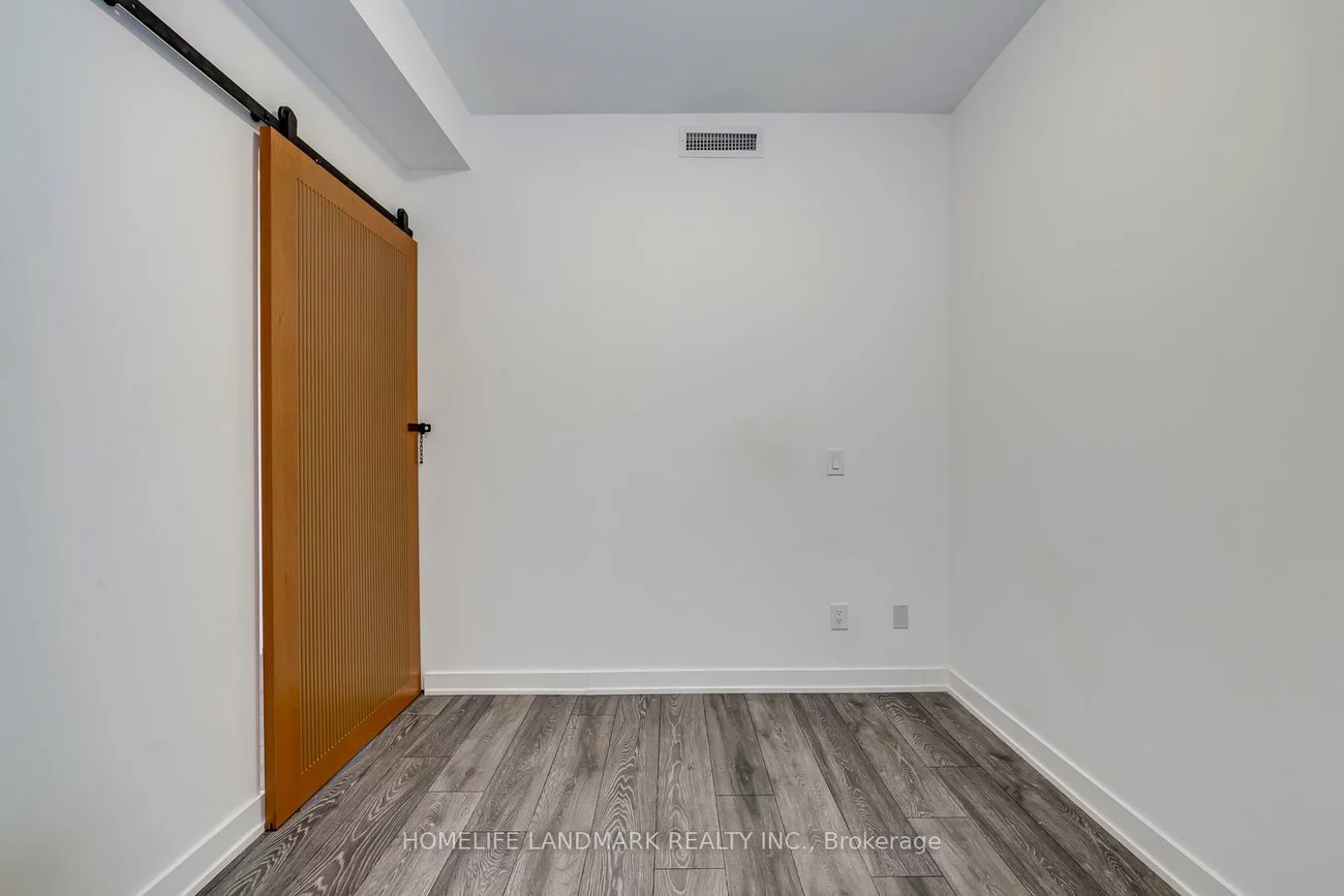 8888, Yonge, South Richvale, Richmond Hill