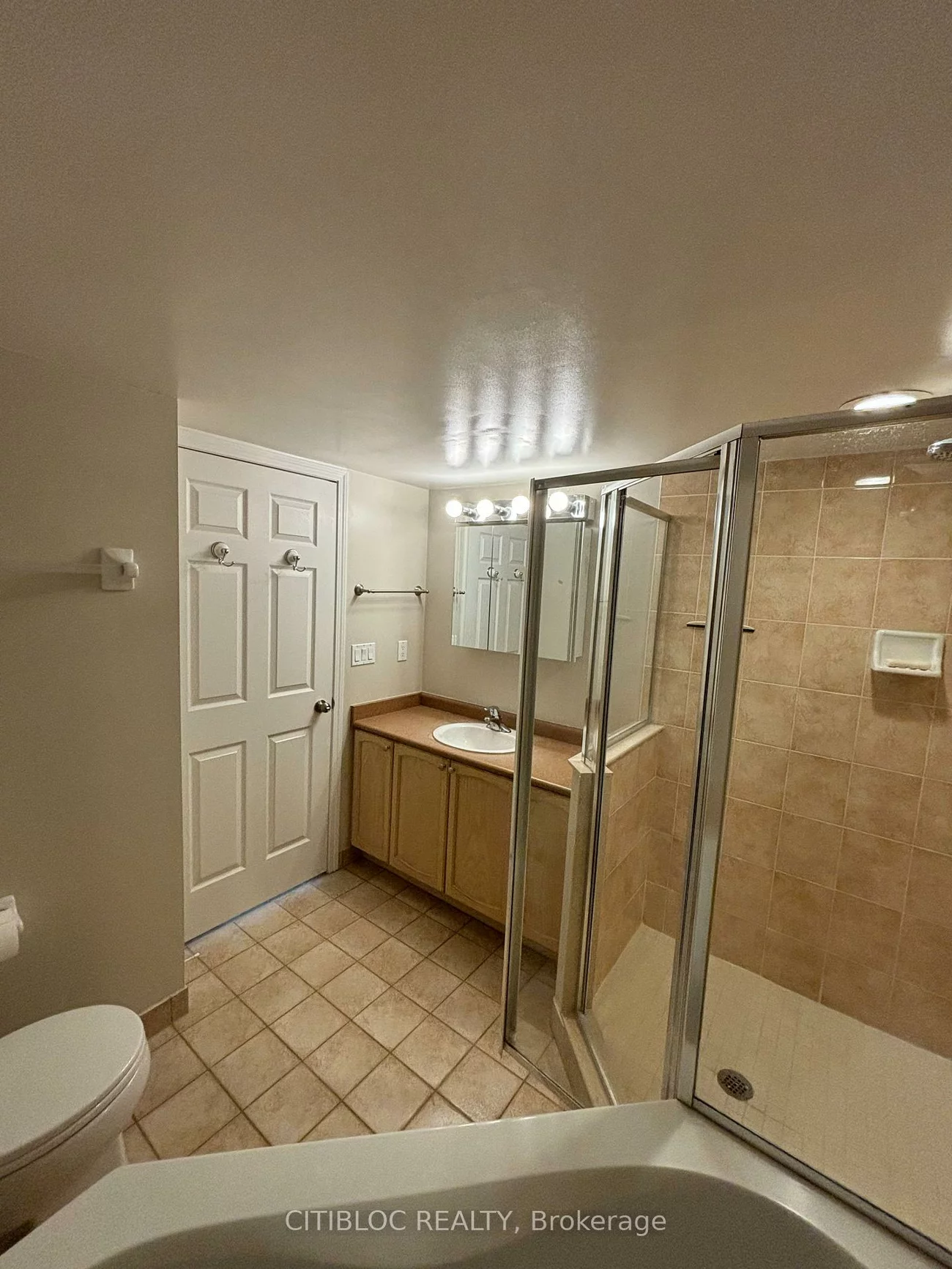 23, Oneida, Langstaff, Richmond Hill