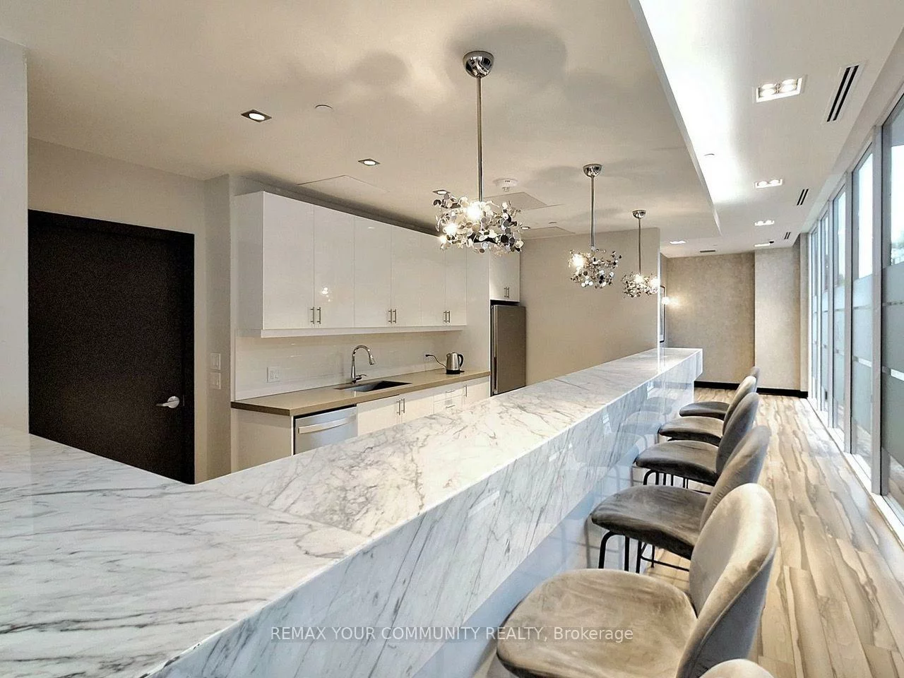 9600, Yonge, North Richvale, Richmond Hill