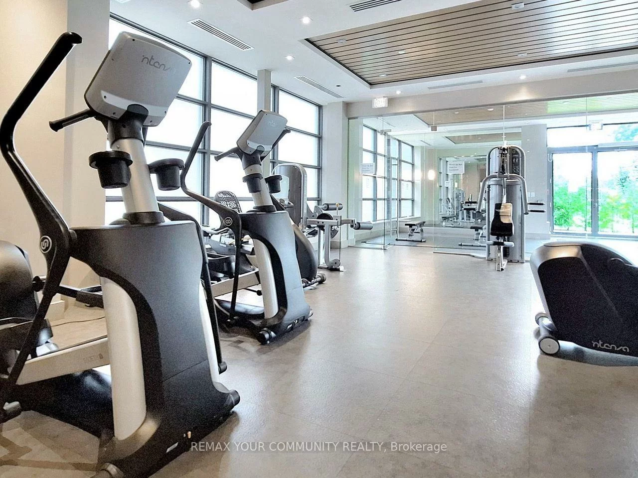 9600, Yonge, North Richvale, Richmond Hill