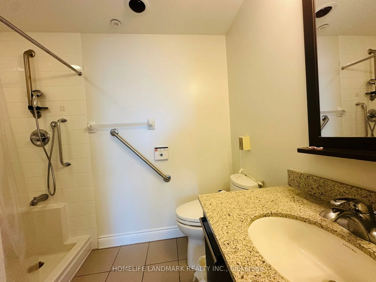 11211, Yonge, Devonsleigh, Richmond Hill