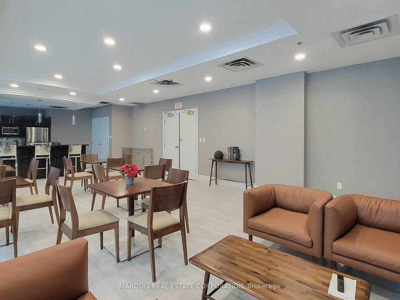 39, Oneida, Langstaff, Richmond Hill