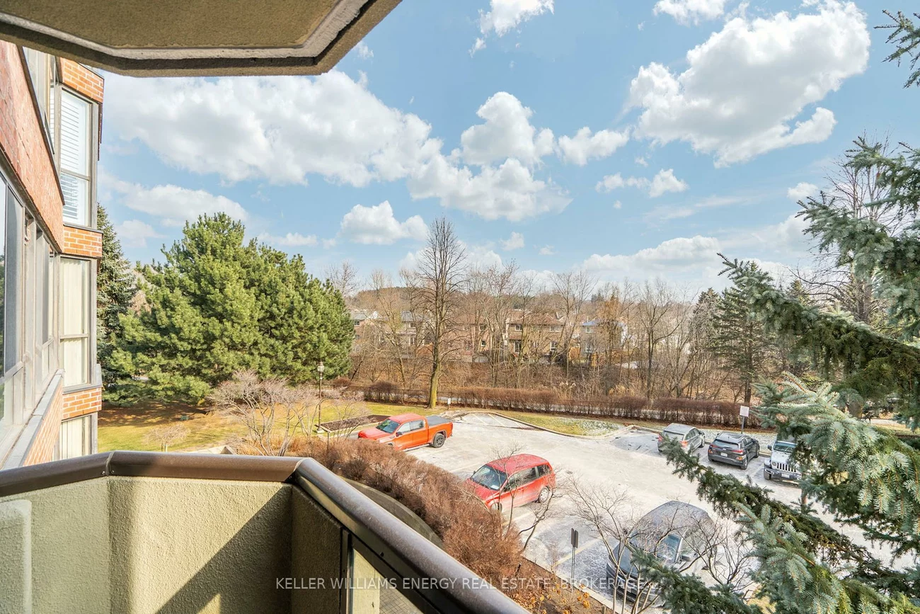 100, Observatory, Observatory, Richmond Hill
