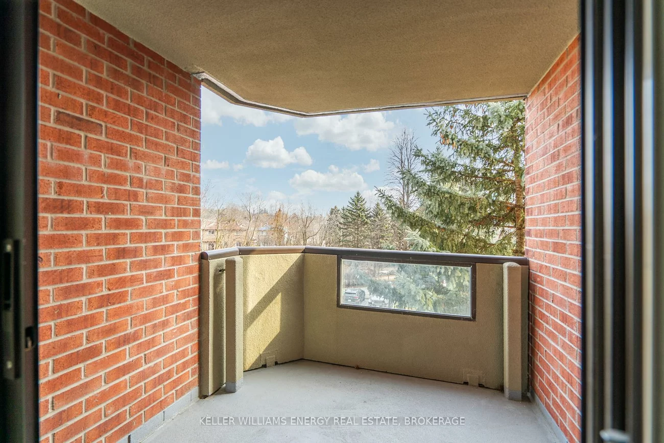 100, Observatory, Observatory, Richmond Hill