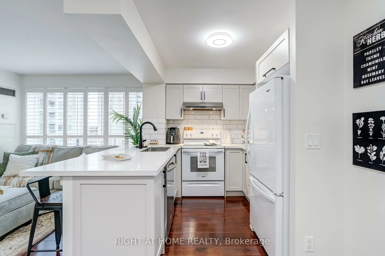 11, Oneida, Langstaff, Richmond Hill