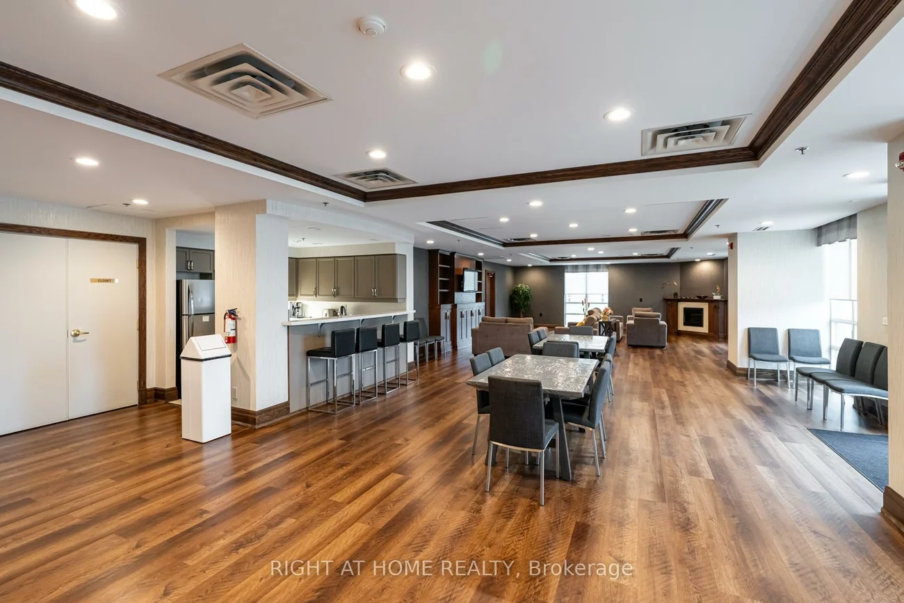 11, Oneida, Langstaff, Richmond Hill