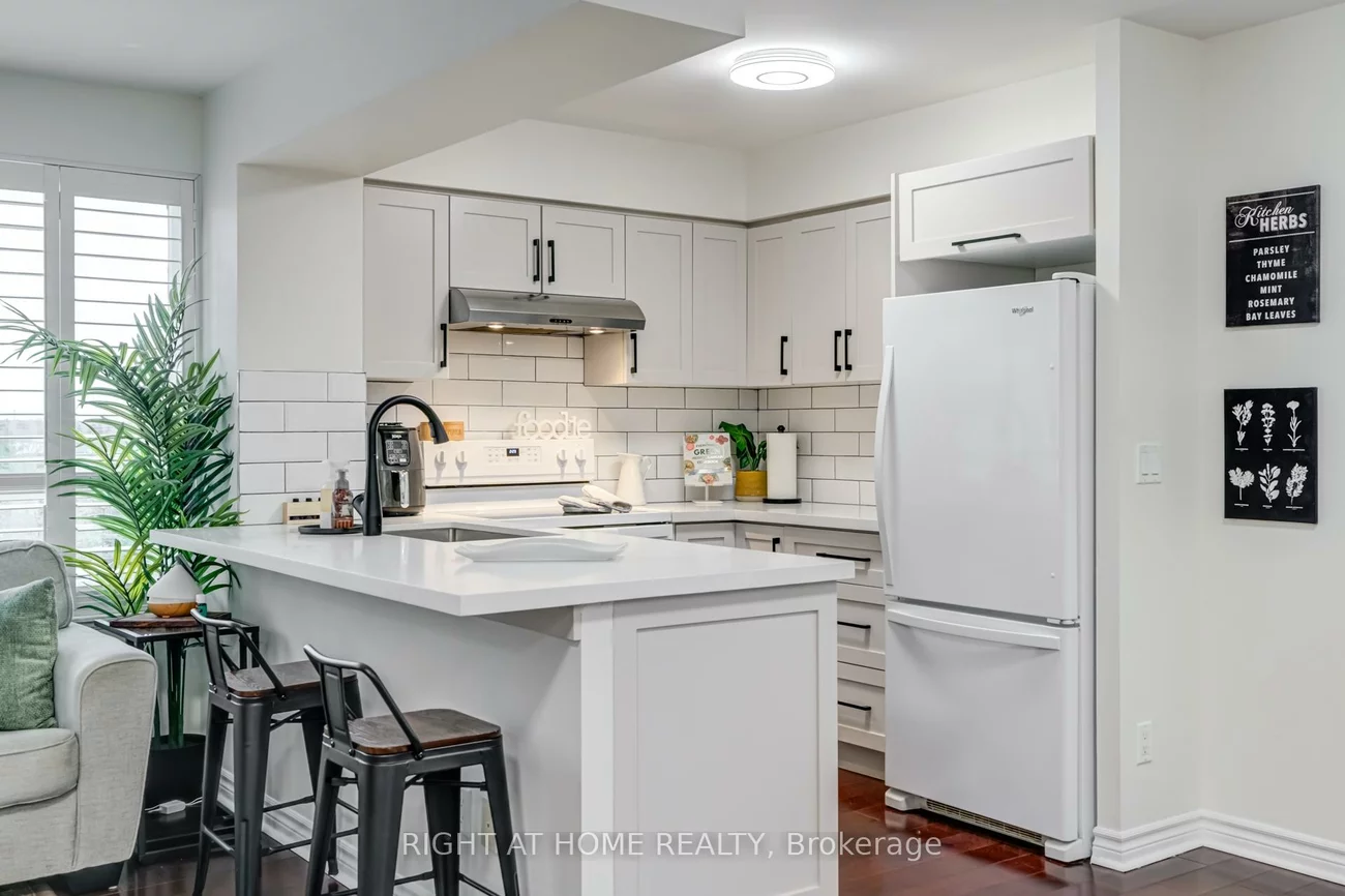 11, Oneida, Langstaff, Richmond Hill