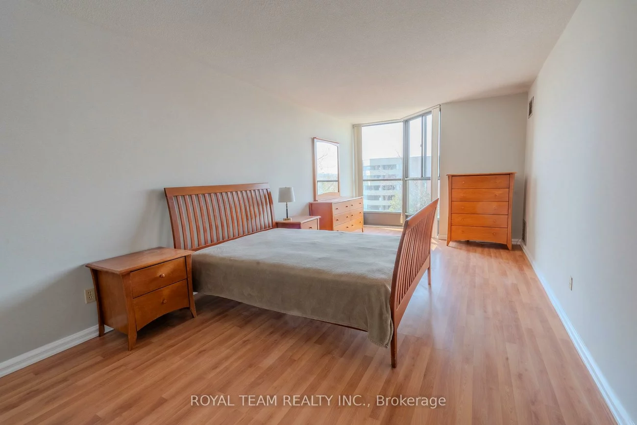50, Baif, North Richvale, Richmond Hill