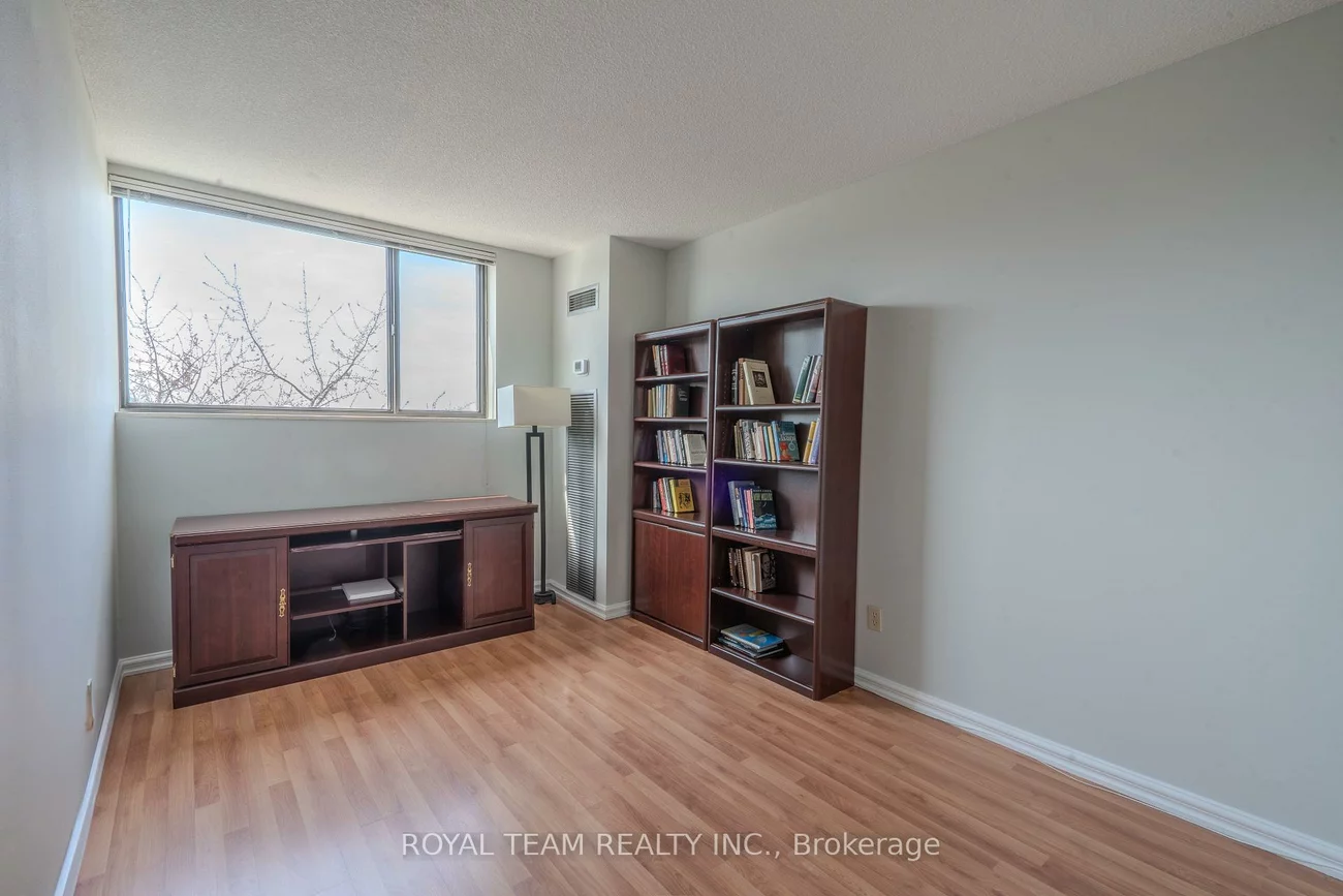 50, Baif, North Richvale, Richmond Hill