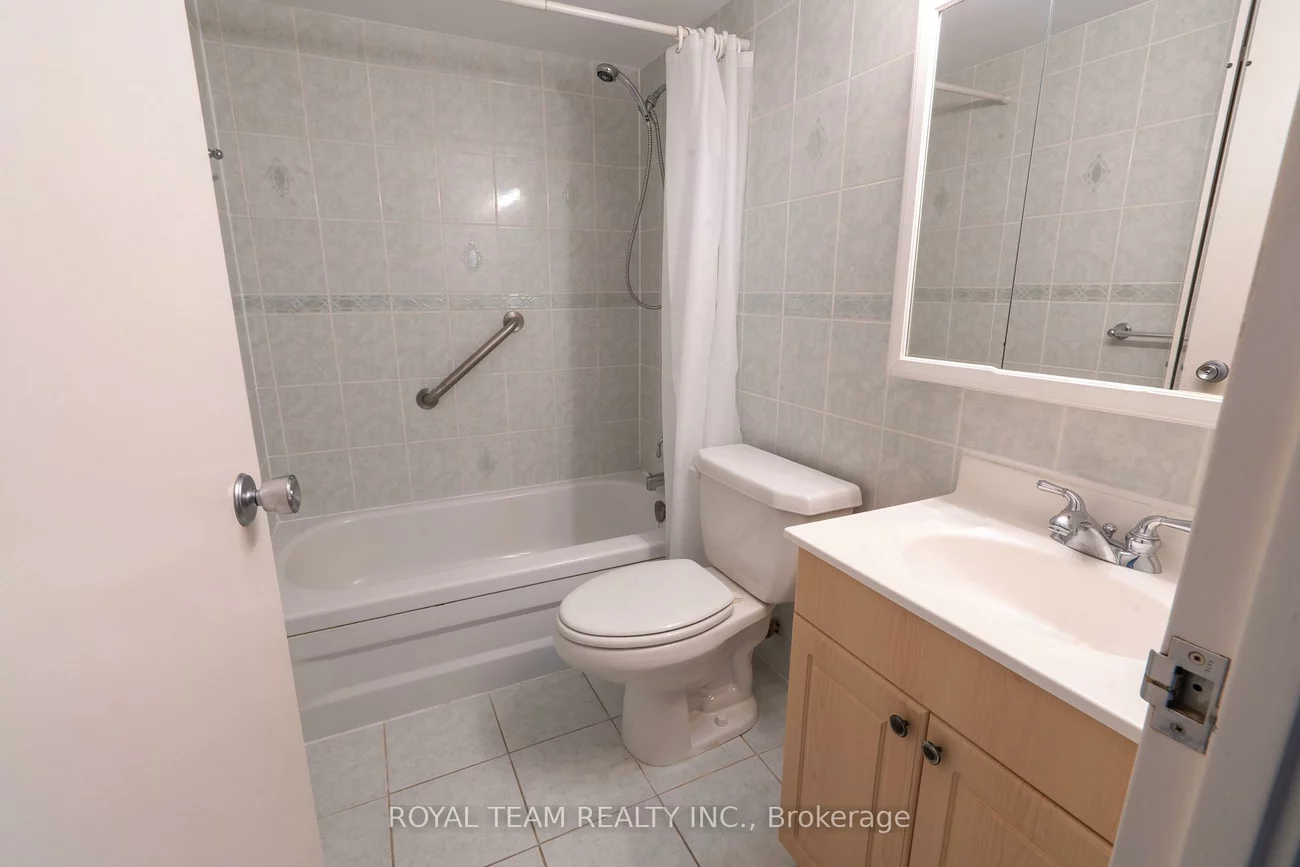 50, Baif, North Richvale, Richmond Hill