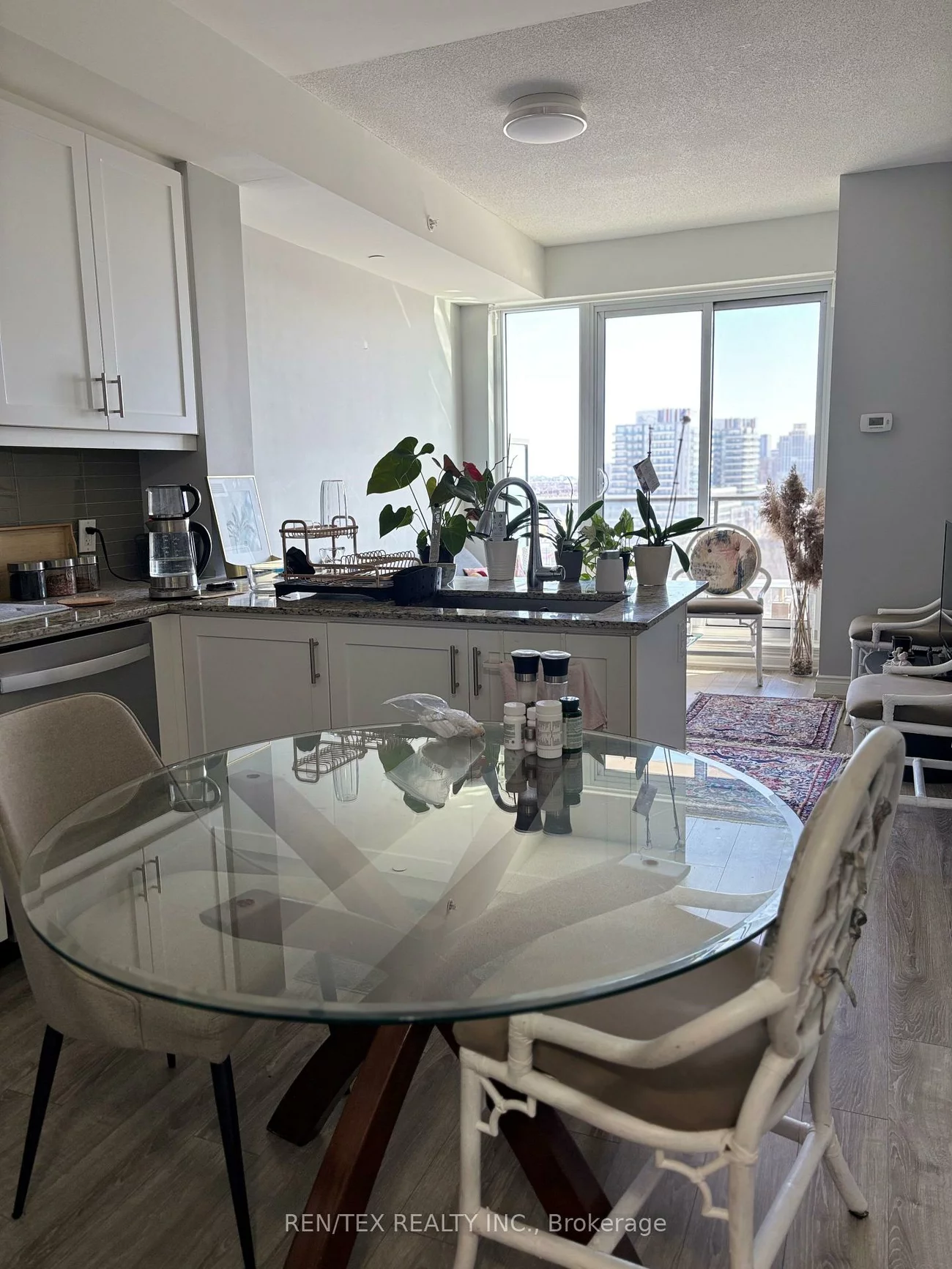 9618, Yonge, North Richvale, Richmond Hill