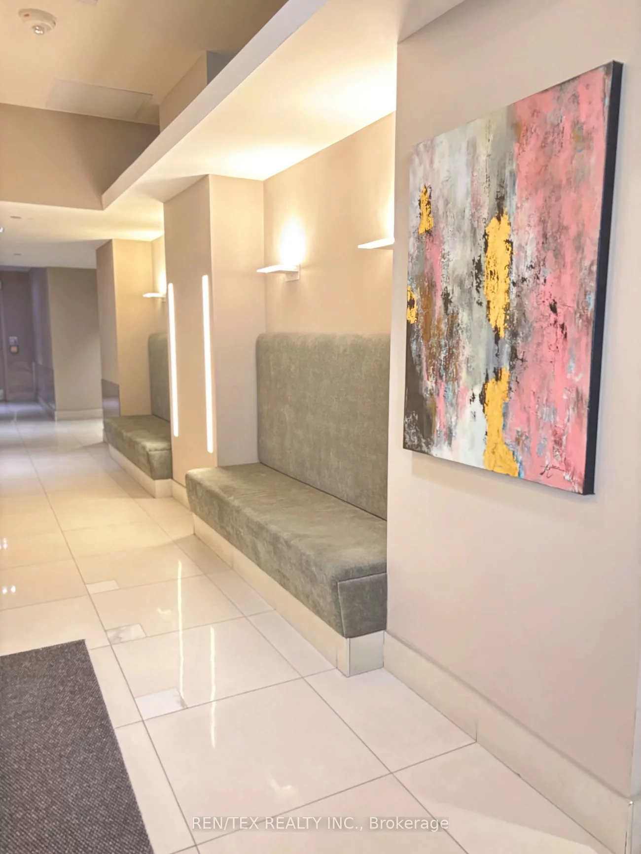 9618, Yonge, North Richvale, Richmond Hill