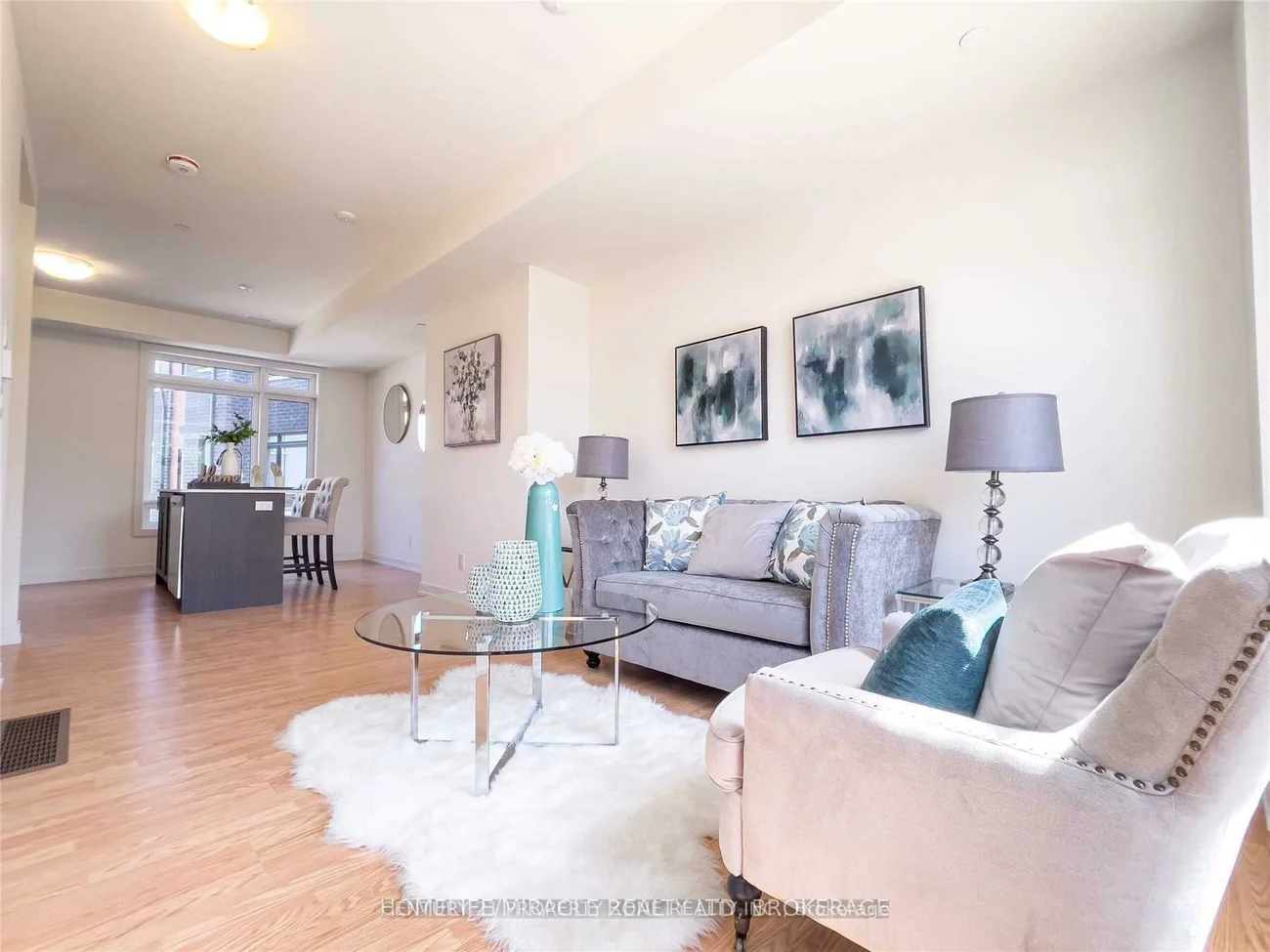 370, Red Maple, Langstaff, Richmond Hill