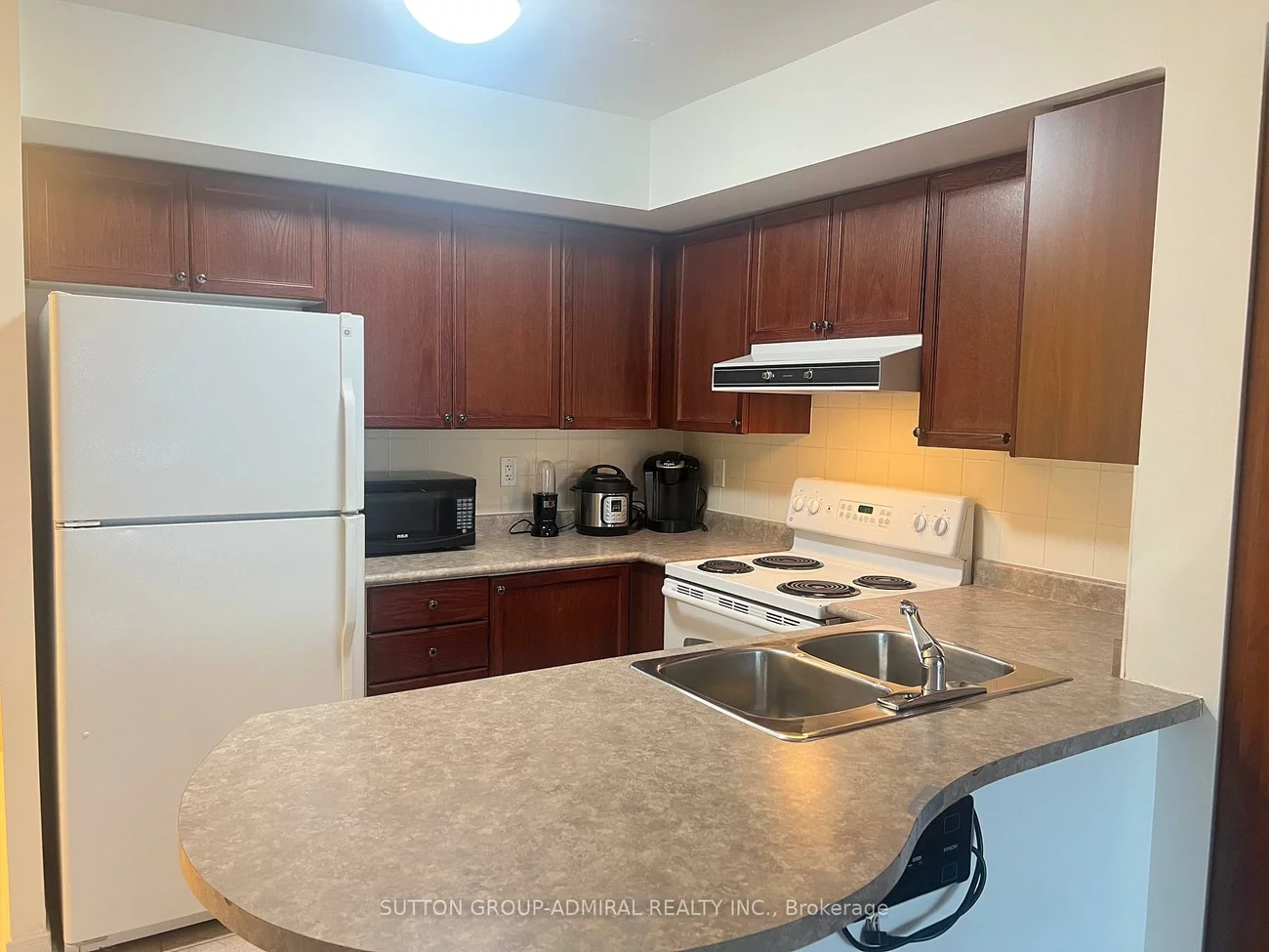 11, Oneida, Langstaff, Richmond Hill