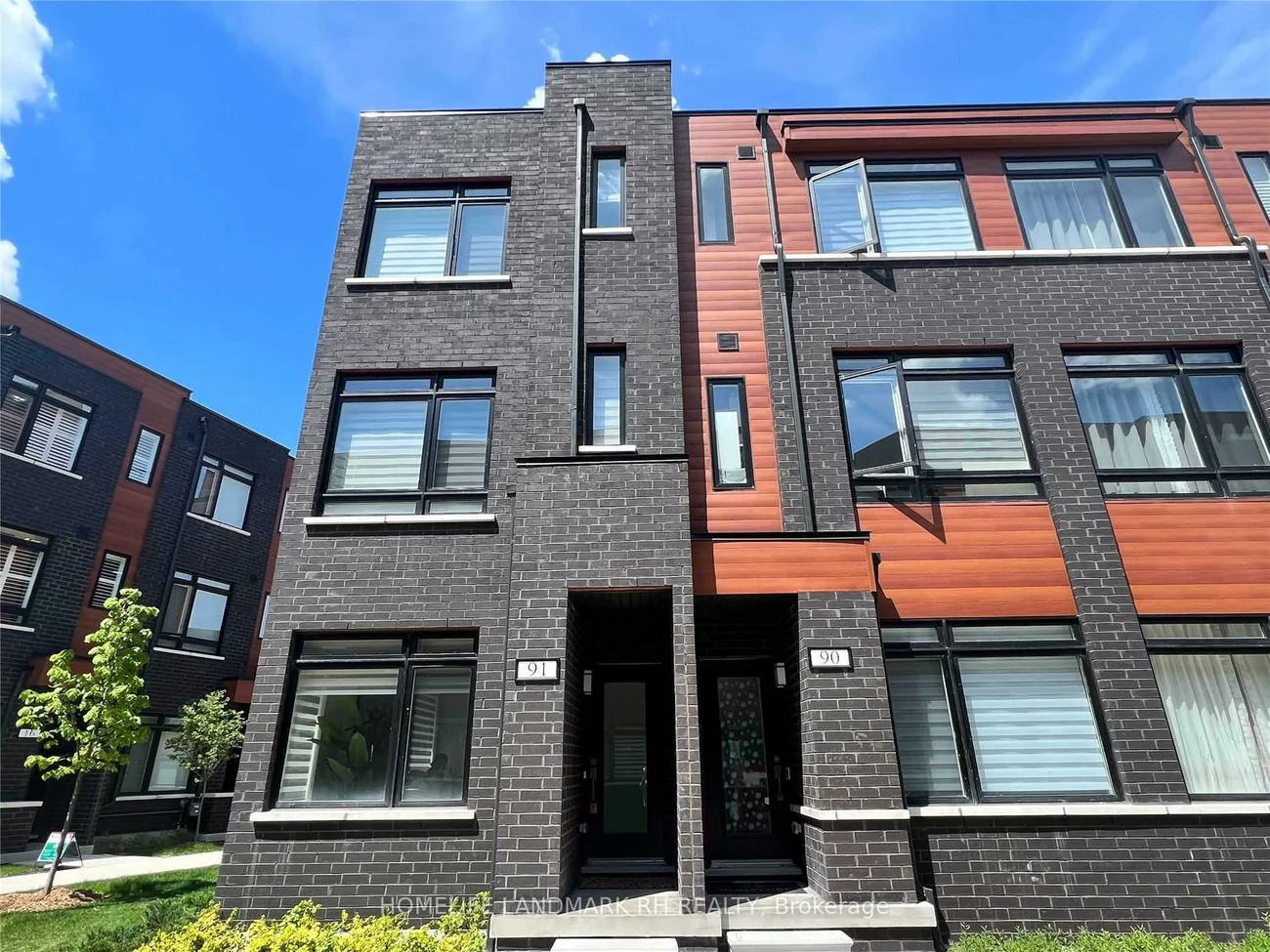 370, Red Maple, Langstaff, Richmond Hill