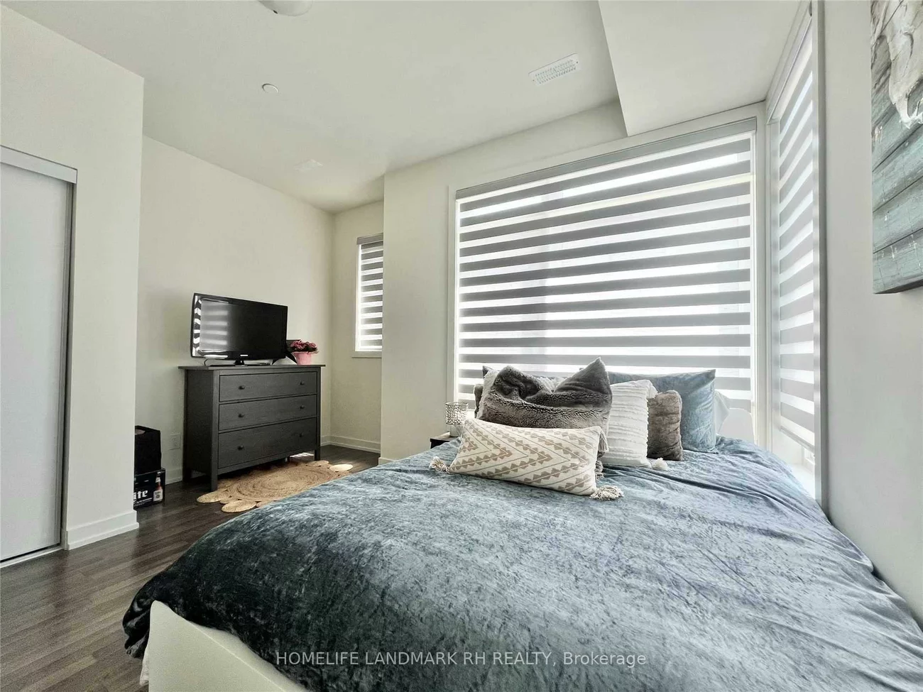 370, Red Maple, Langstaff, Richmond Hill