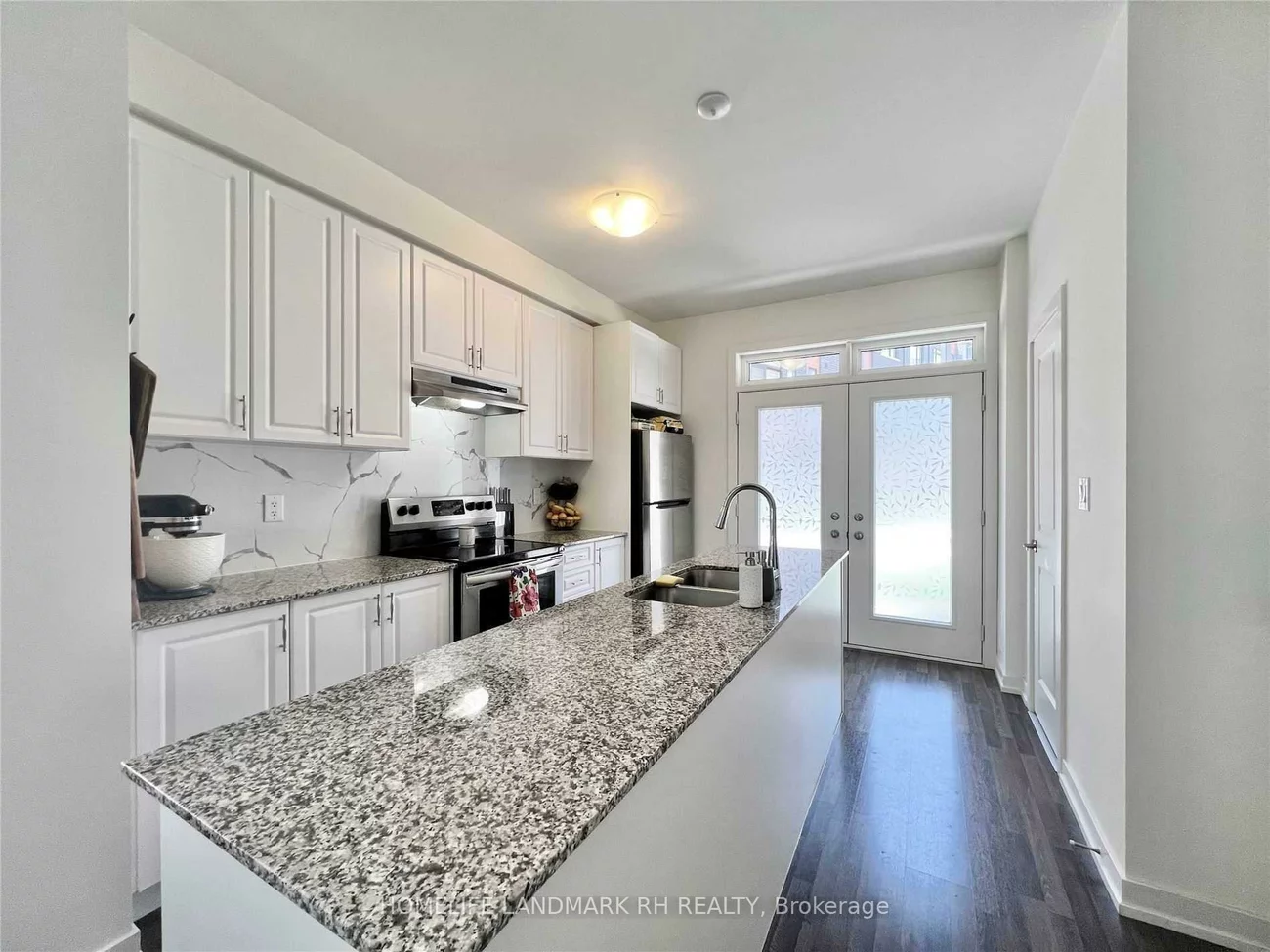 370, Red Maple, Langstaff, Richmond Hill