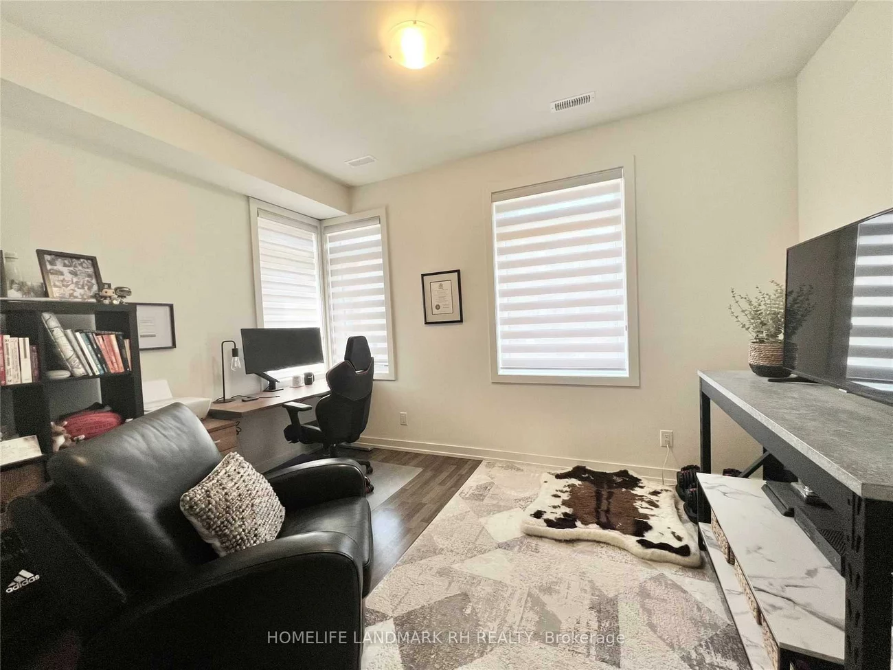 370, Red Maple, Langstaff, Richmond Hill
