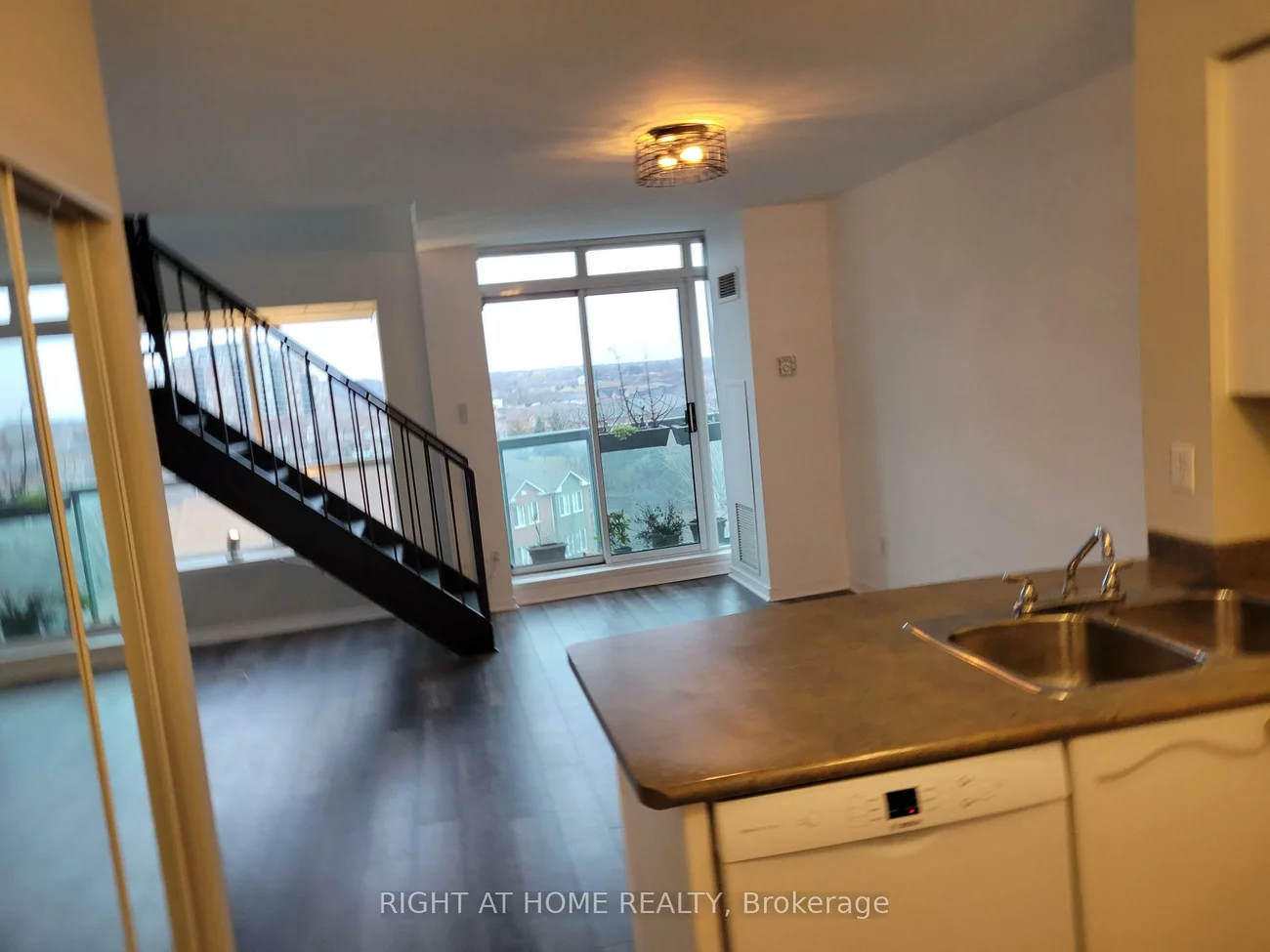 3, Ellesmere, Langstaff, Richmond Hill