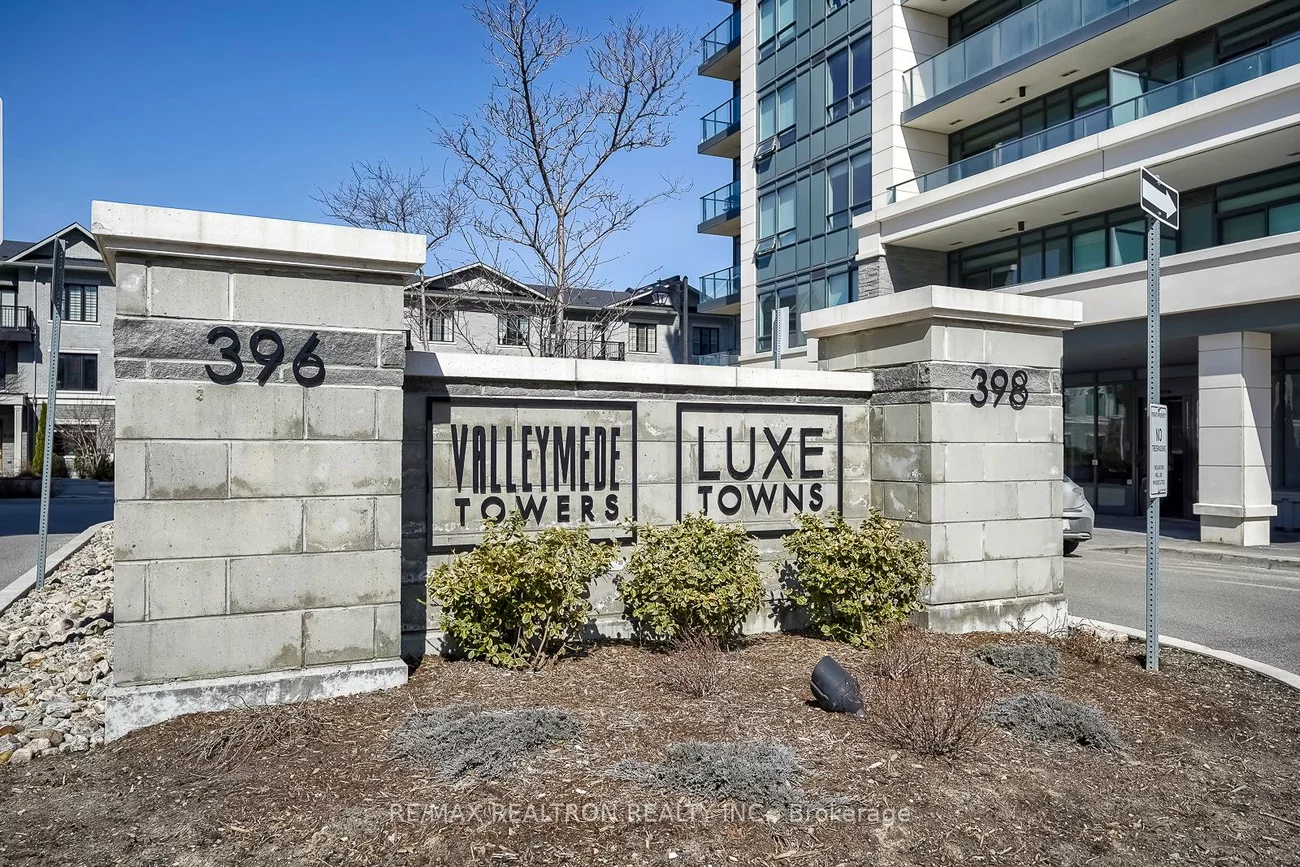 398, Highway 7, Doncrest, Richmond Hill
