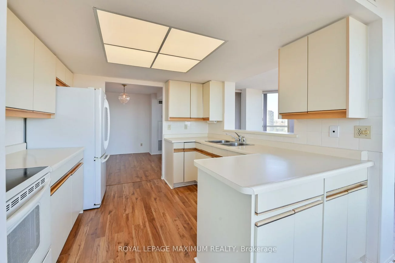 33, Weldrick, Observatory, Richmond Hill