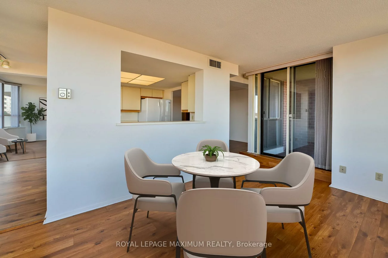 33, Weldrick, Observatory, Richmond Hill