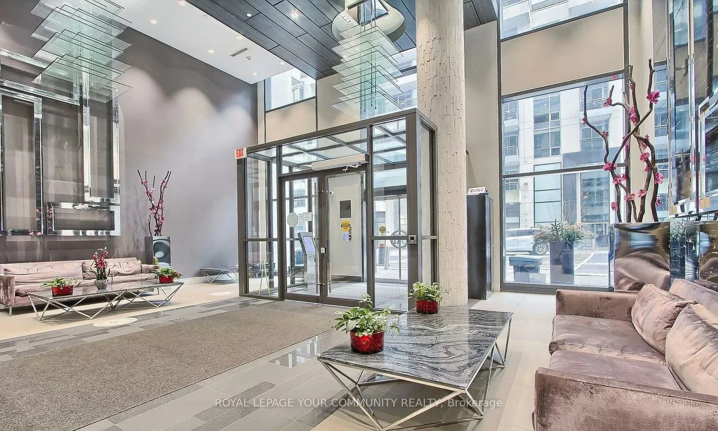 9191, Yonge, Langstaff, Richmond Hill