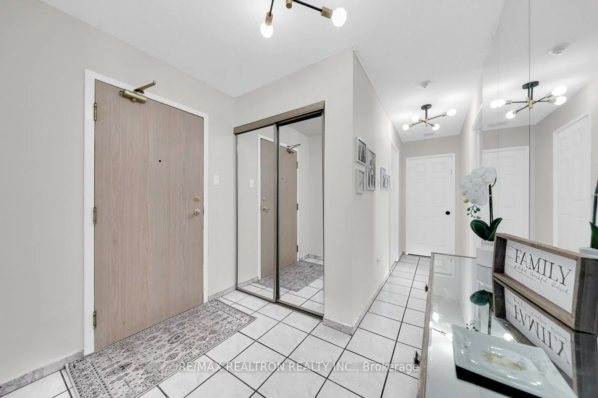 30, Harding, North Richvale, Richmond Hill