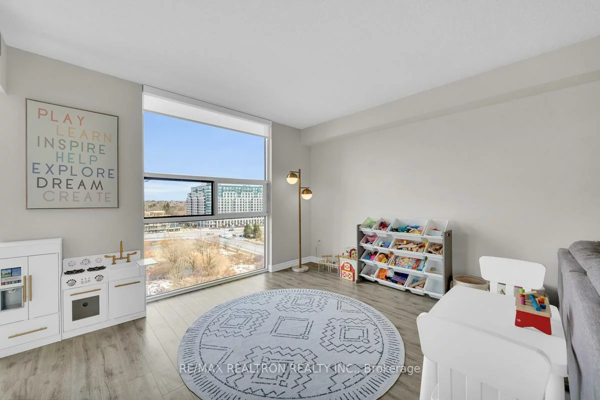 30, Harding, North Richvale, Richmond Hill
