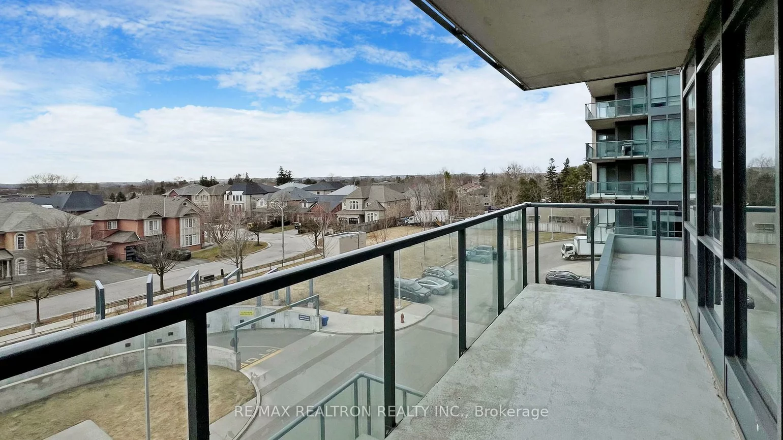 9088, Yonge, South Richvale, Richmond Hill