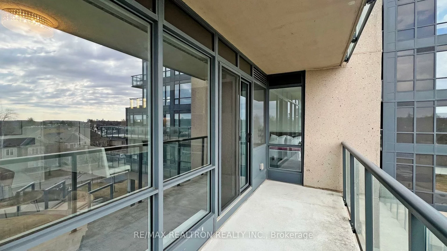 9088, Yonge, South Richvale, Richmond Hill