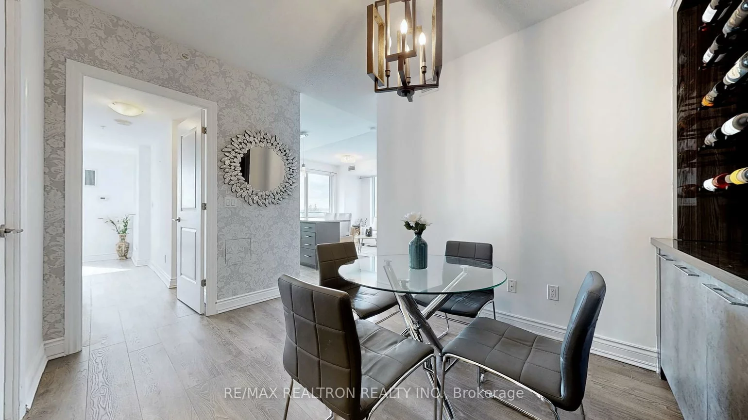 9088, Yonge, South Richvale, Richmond Hill