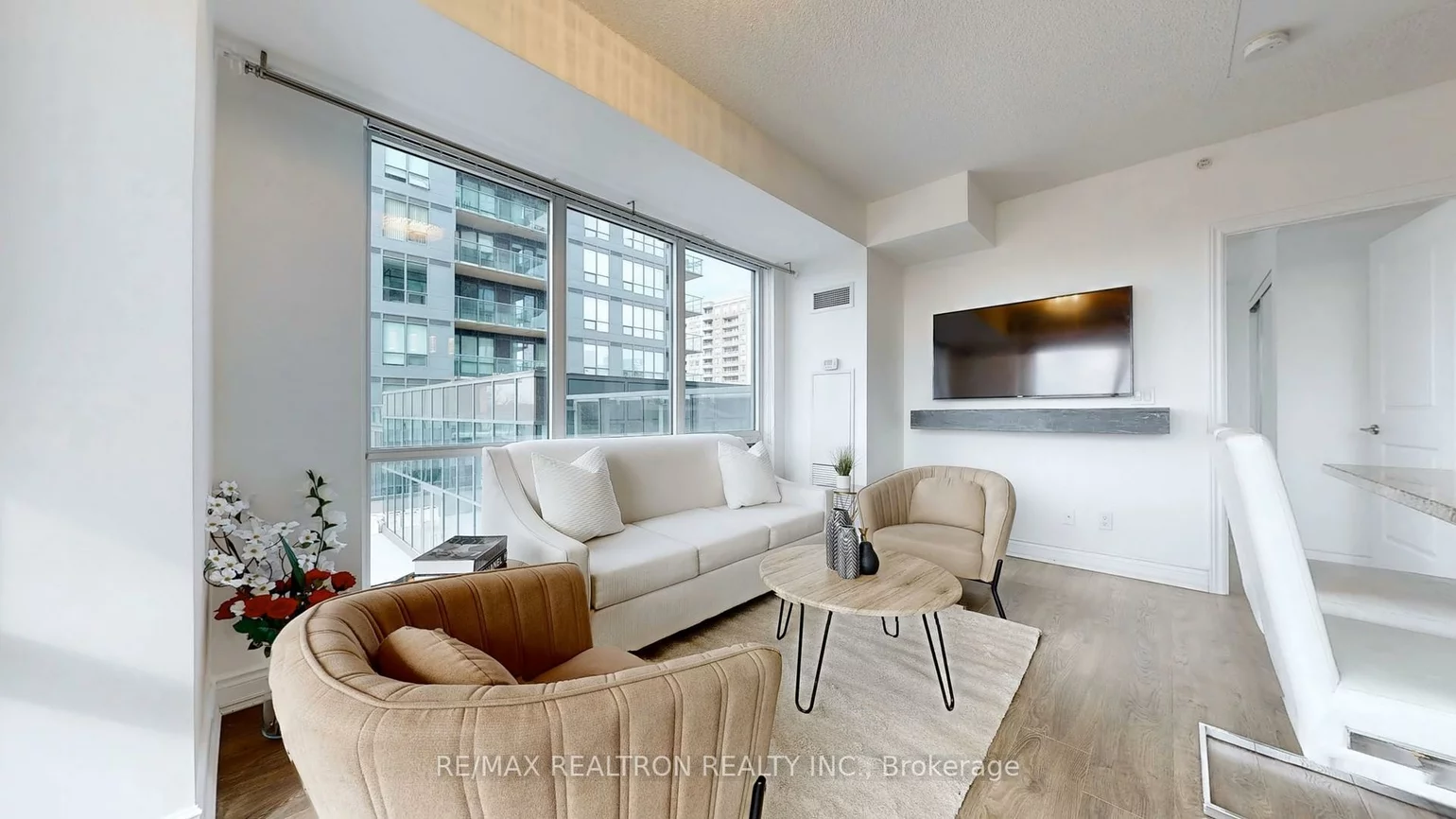 9088, Yonge, South Richvale, Richmond Hill