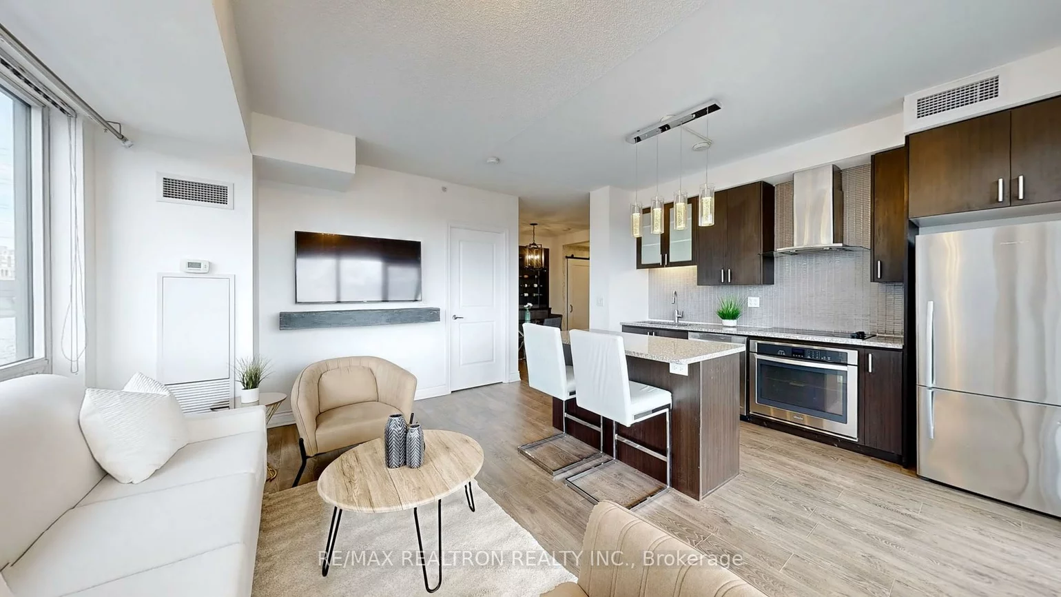 9088, Yonge, South Richvale, Richmond Hill