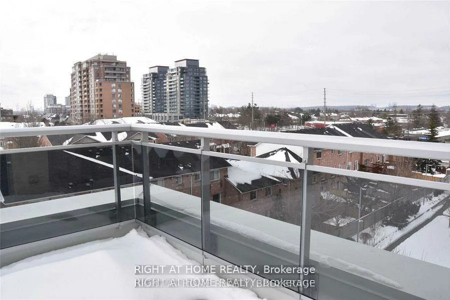 9199, Yonge, Langstaff, Richmond Hill